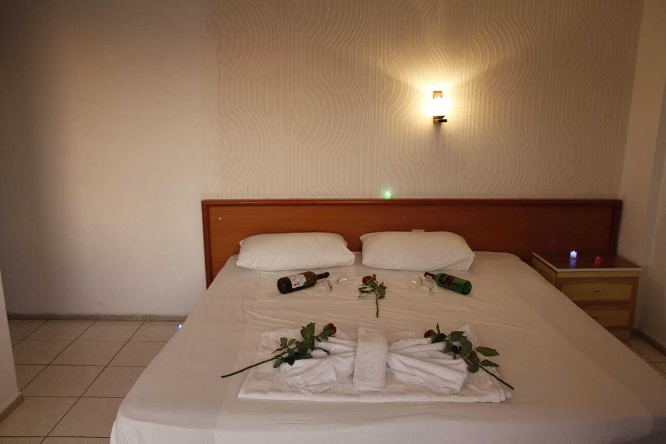 Moonlight Hotel 阿拉尼亚 外观 照片