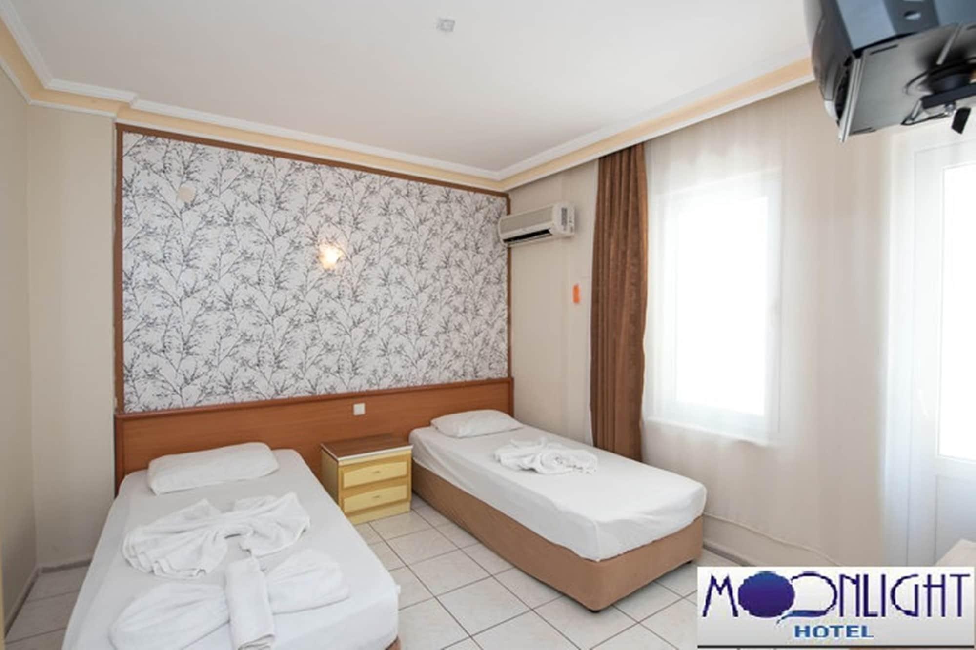 Moonlight Hotel 阿拉尼亚 外观 照片