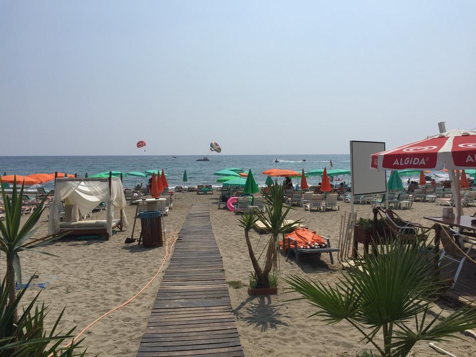 Moonlight Hotel 阿拉尼亚 外观 照片