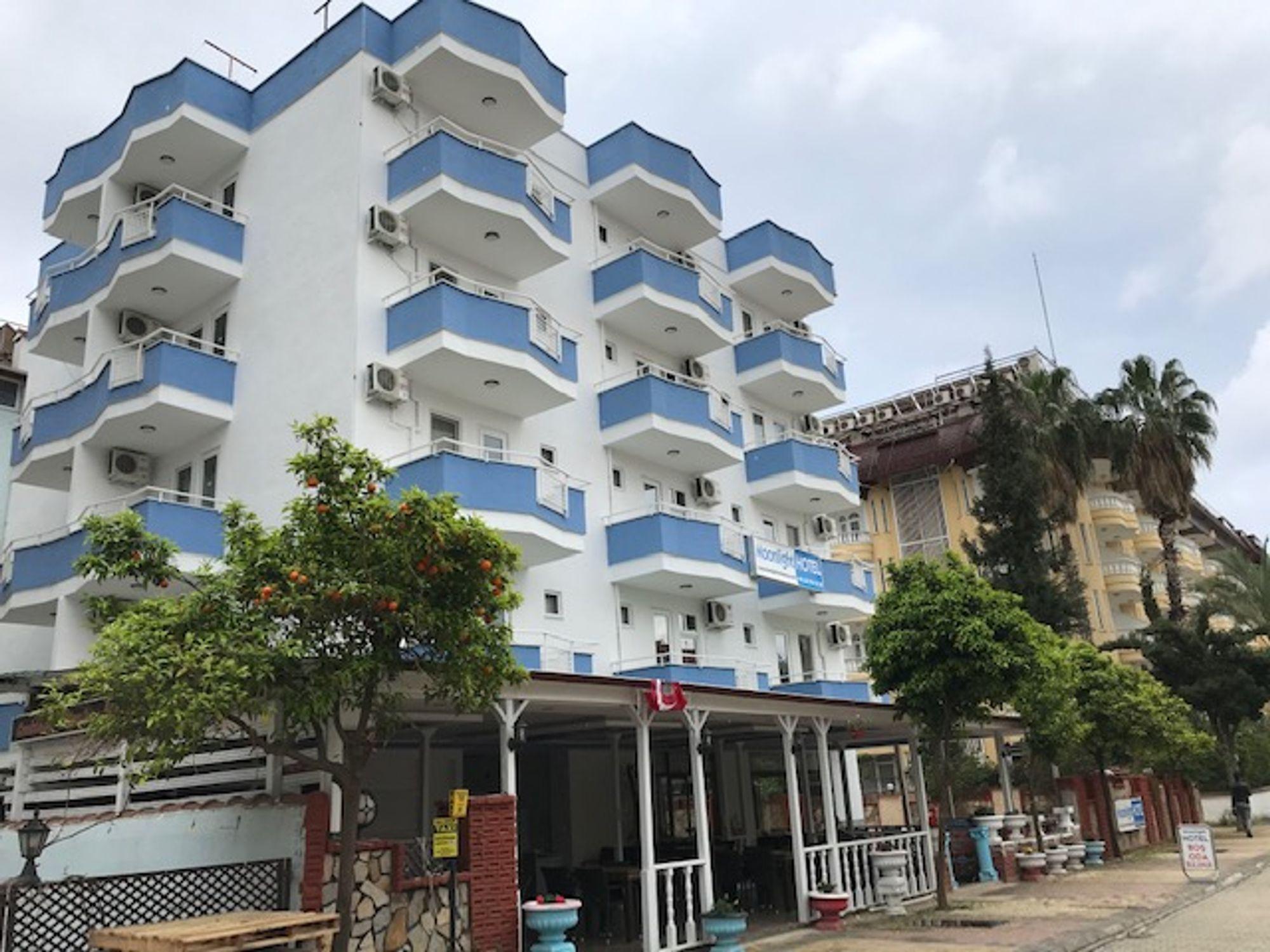 Moonlight Hotel 阿拉尼亚 外观 照片
